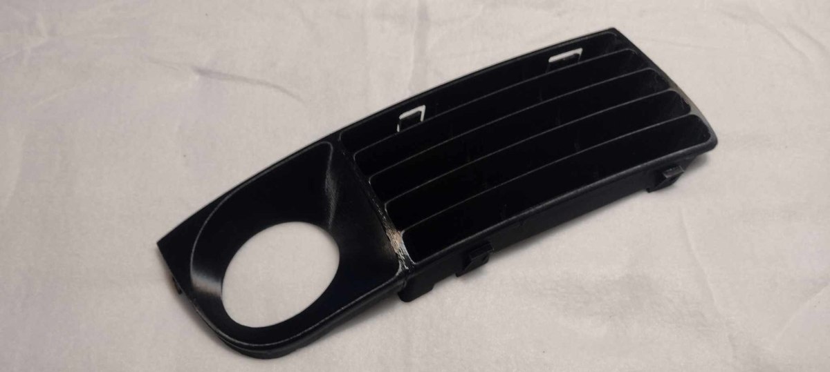 4D0853636 / 4D0853636A Right bumper grille for Audi A8 D2 FL - 1 piece - Image 2