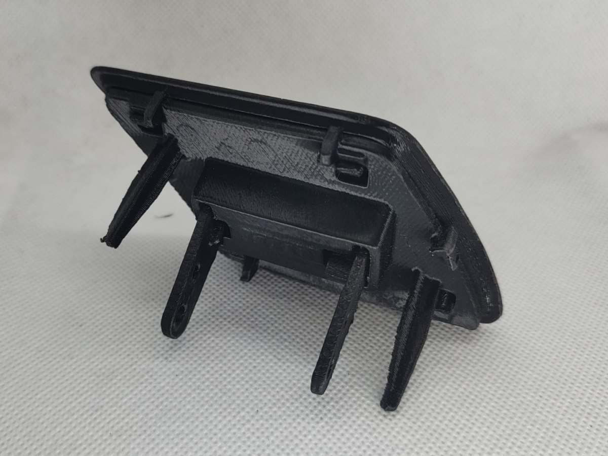 4D0900451L Headlight washer cover for Audi A8 D2 FL - 1 piece. - Image 3