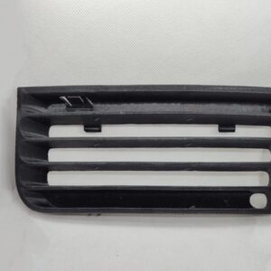 Complete set of split grilles for Audi A8 D2 - Image 2